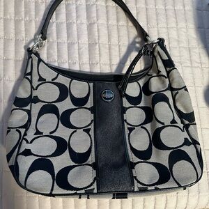 Brand new condition coach shoulder bag